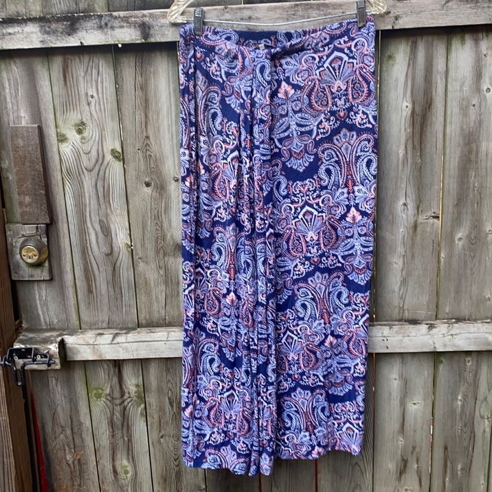 Charlotte Russe skirt sz. L